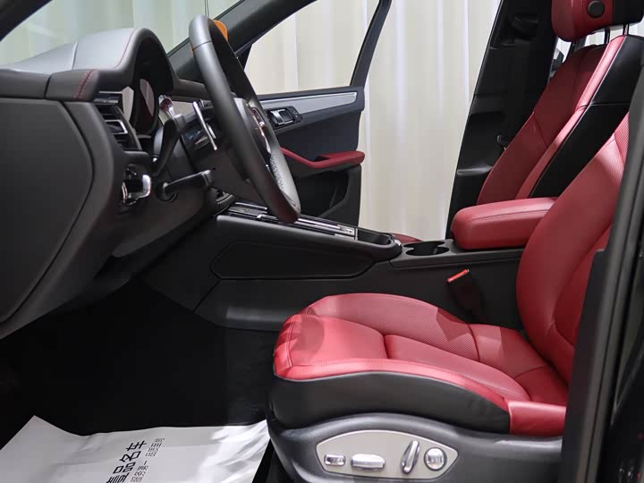 Фото 7 - Porsche Macan