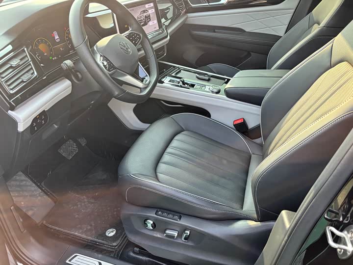 Фото 9 - Volkswagen Teramont Pro