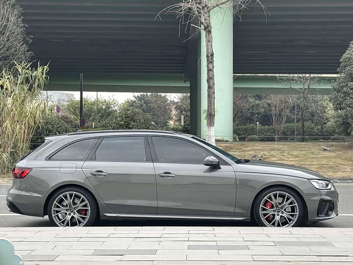 Фото 6 - Audi S4