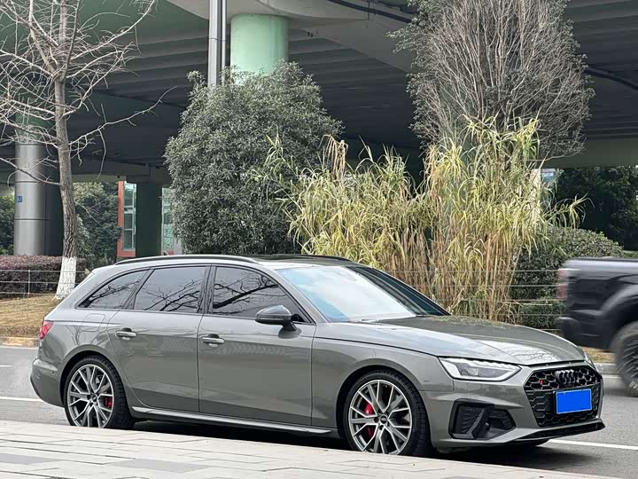 Фото 7 - Audi S4