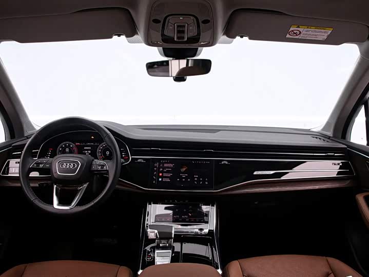 Фото 5 - Audi Q7