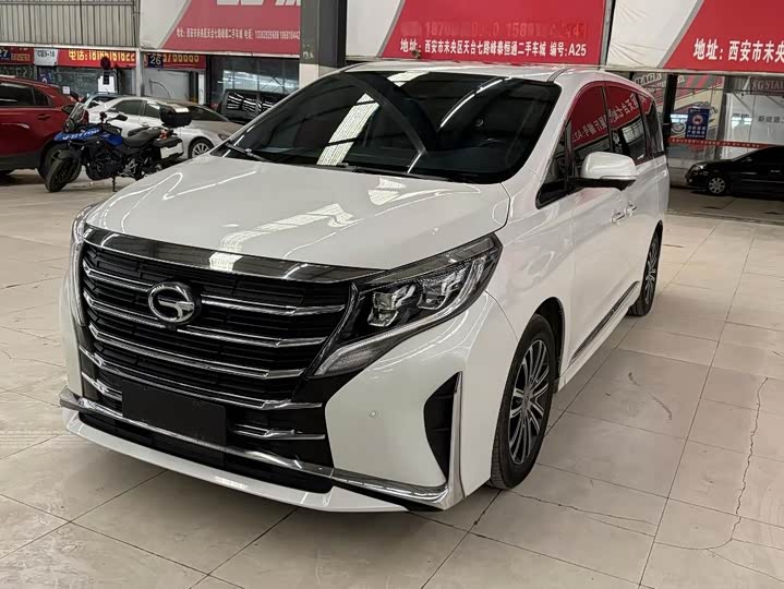 Фото 1 - GAC Trumpchi M8