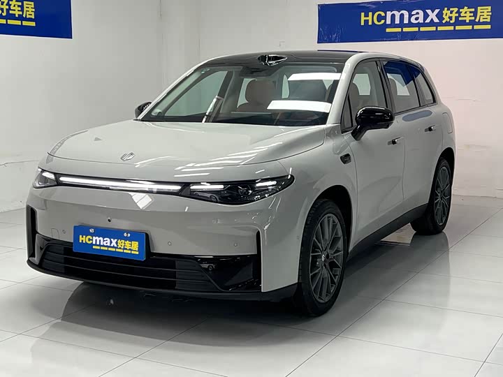 Фото 1 - Leapmotor C10