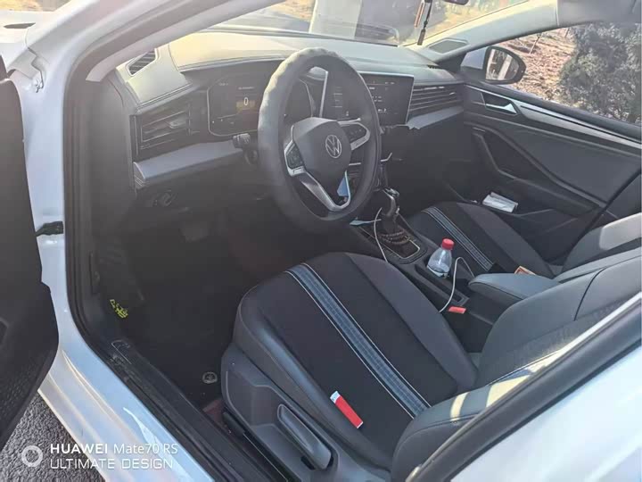 Фото 7 - Volkswagen Sagitar L