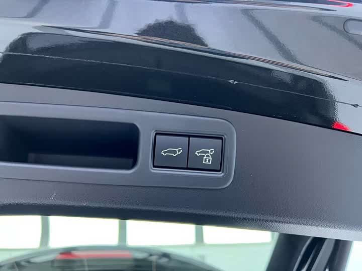 Фото 8 - Lexus RX