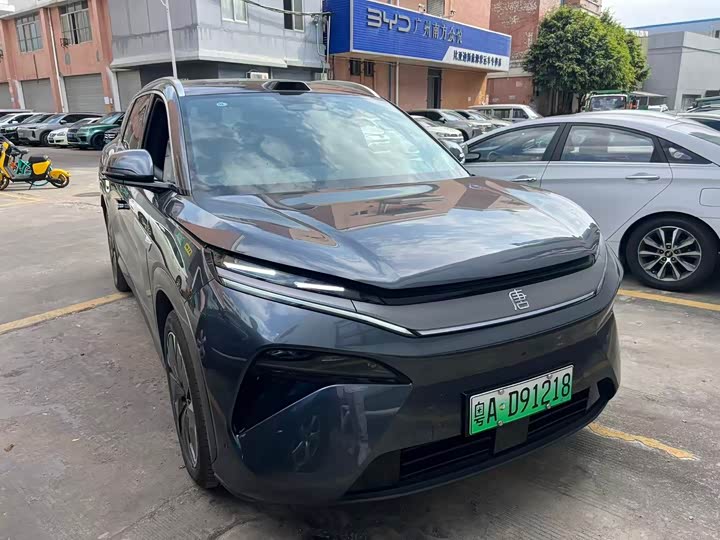 Фото 1 - BYD Tang L