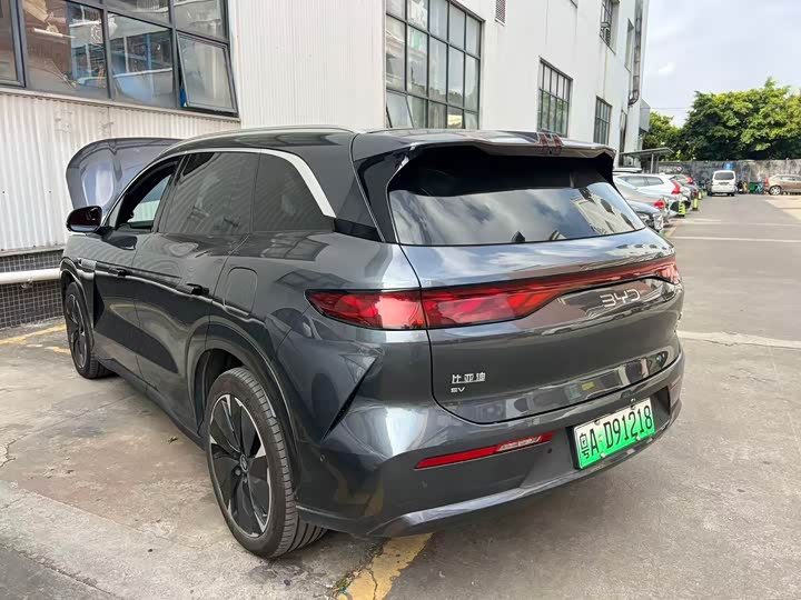 Фото 2 - BYD Tang L