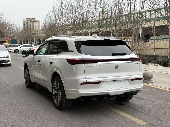 Фото 9 - Buick Electra E5