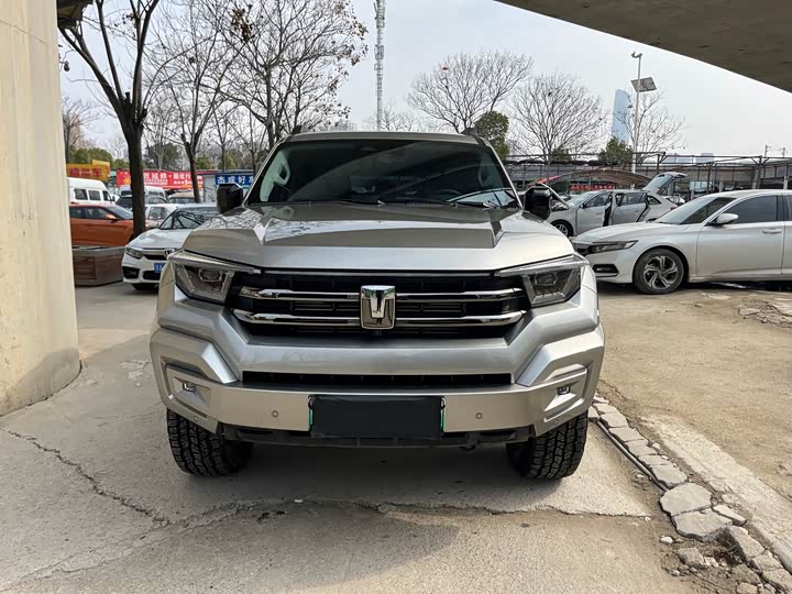 Фото 2 - Tank 400 Hybrid