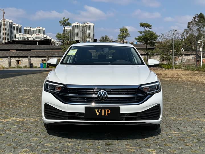 Фото 2 - Volkswagen Sagitar L
