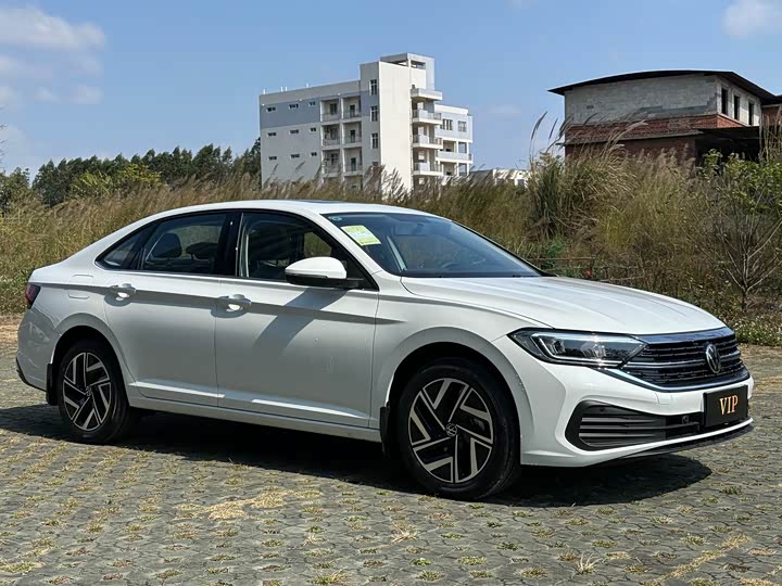 Фото 3 - Volkswagen Sagitar L