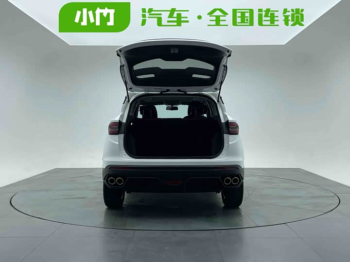 Фото 5 - Geely Coolray