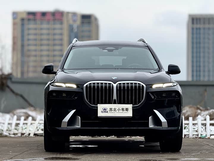 Фото 1 - BMW X7