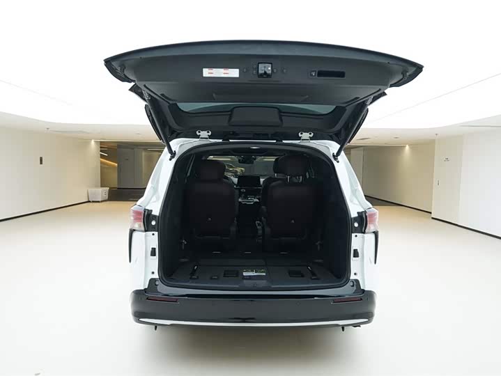 Фото 6 - Toyota Sienna