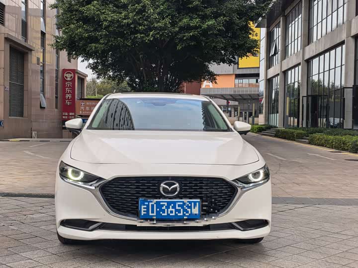 Фото 2 - Mazda 3 (Axela)