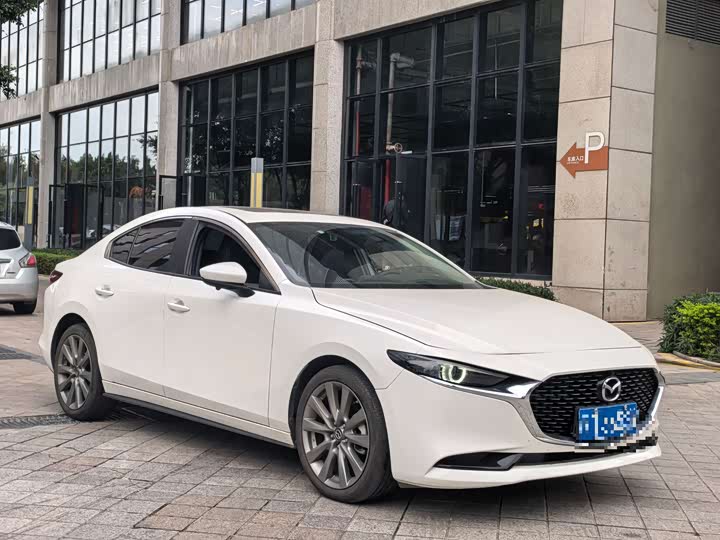 Фото 3 - Mazda 3 (Axela)