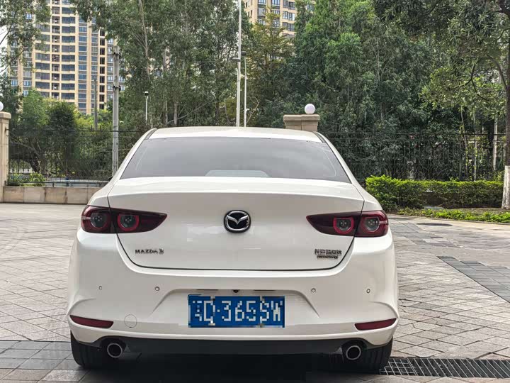 Фото 5 - Mazda 3 (Axela)