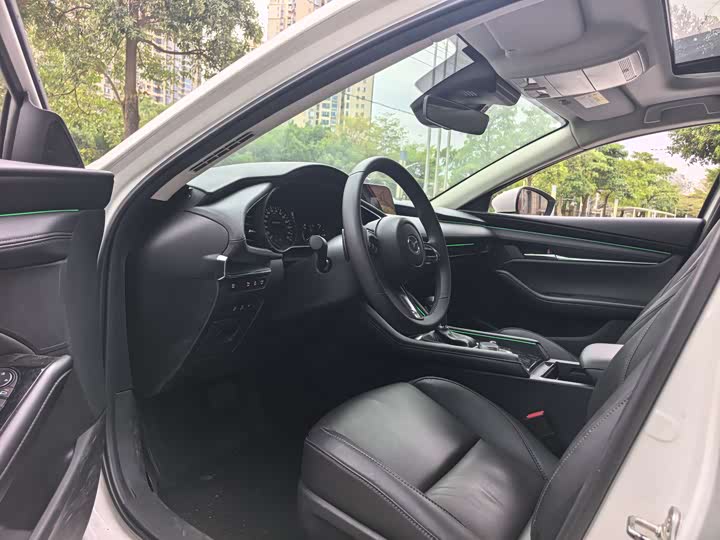 Фото 7 - Mazda 3 (Axela)