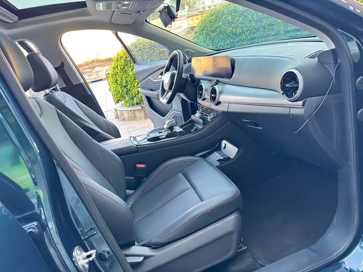 Фото 8 - Dongfeng Forthing T5 EVO