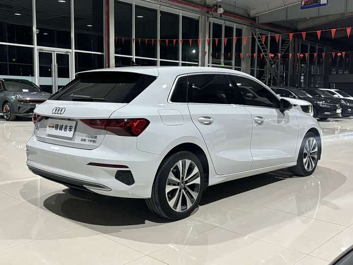 Фото 4 - Audi A3