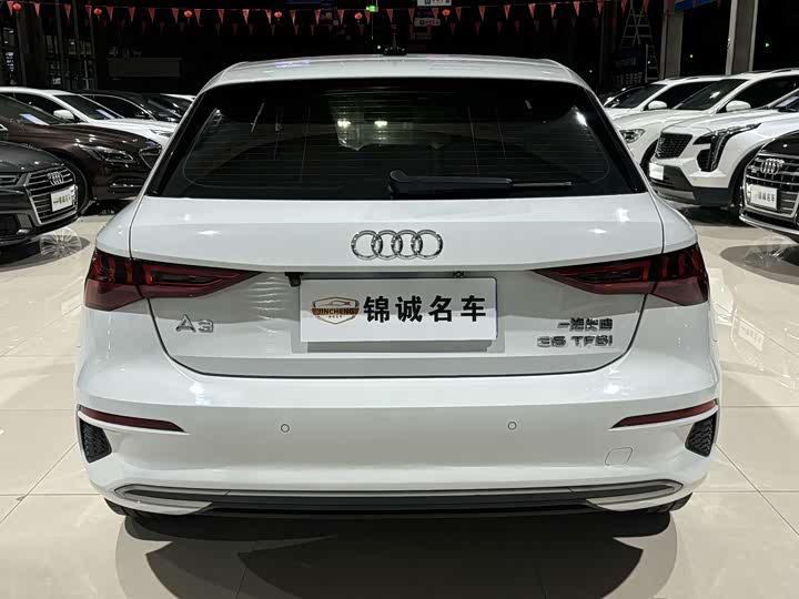 Фото 5 - Audi A3