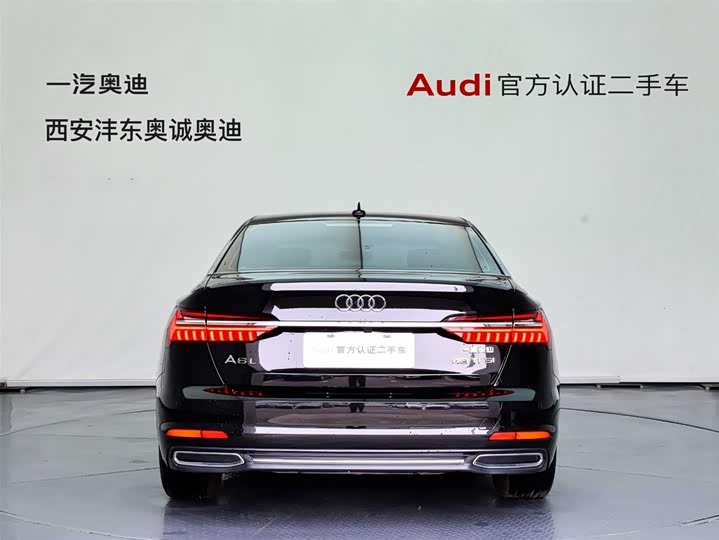 Фото 5 - Audi A6L