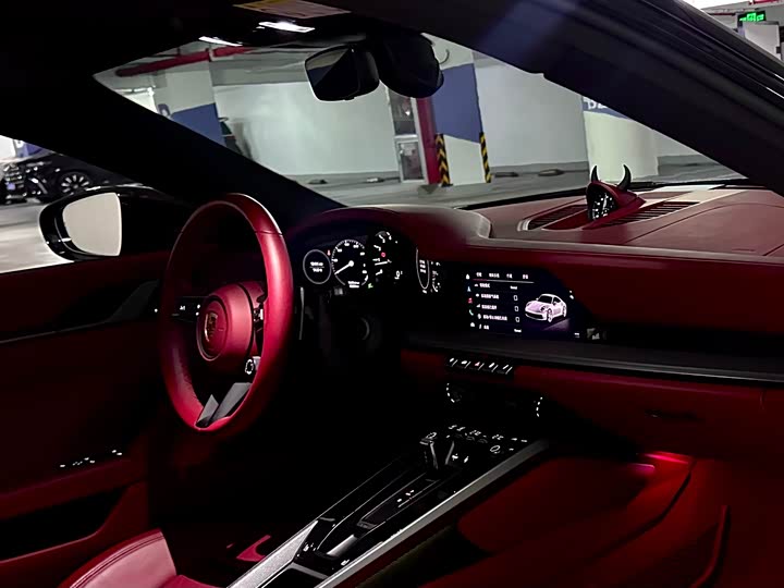 Фото 4 - Porsche 911