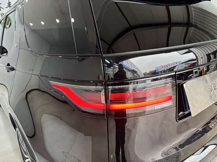 Фото 9 - Land Rover Discovery