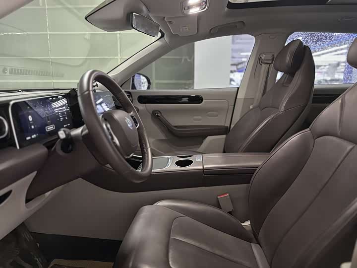 Фото 8 - Leapmotor C11