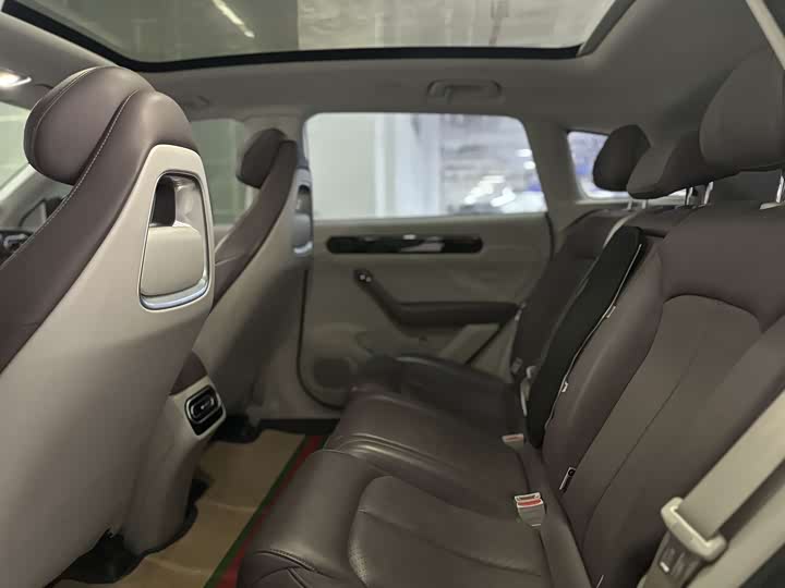 Фото 9 - Leapmotor C11