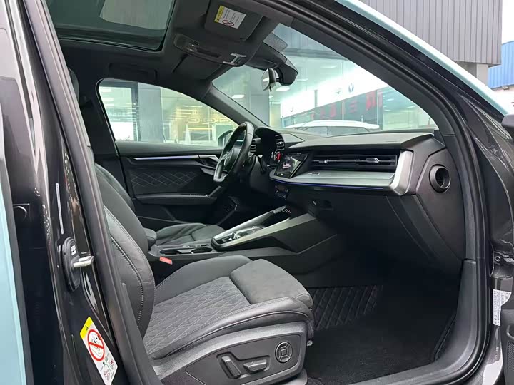 Фото 5 - Audi A3