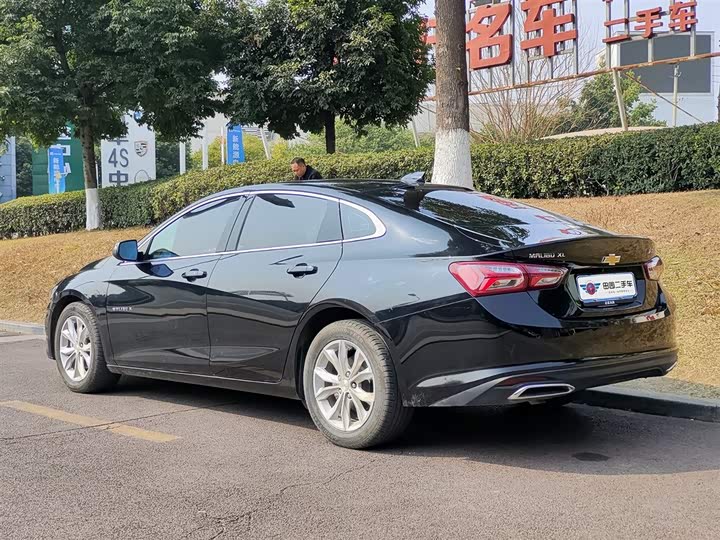 Фото 4 - Chevrolet Malibu XL