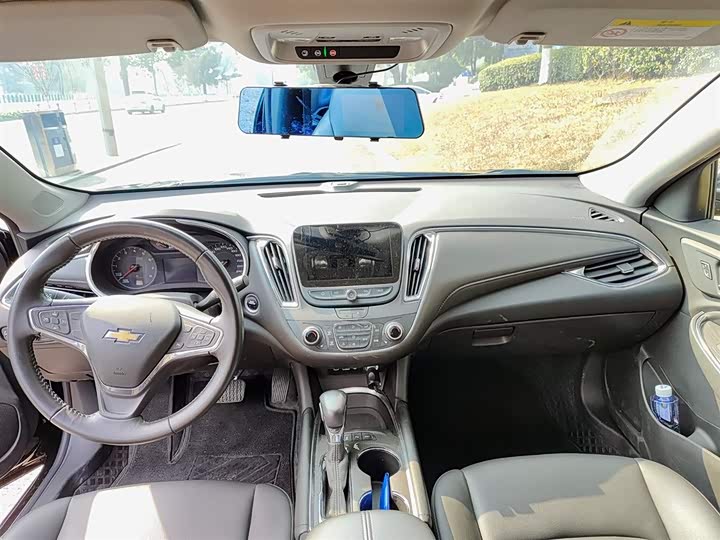 Фото 6 - Chevrolet Malibu XL