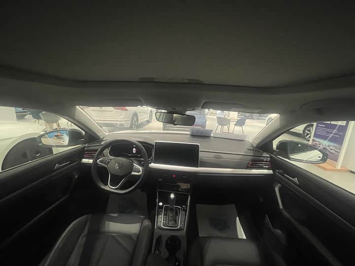 Фото 9 - Volkswagen Lavida