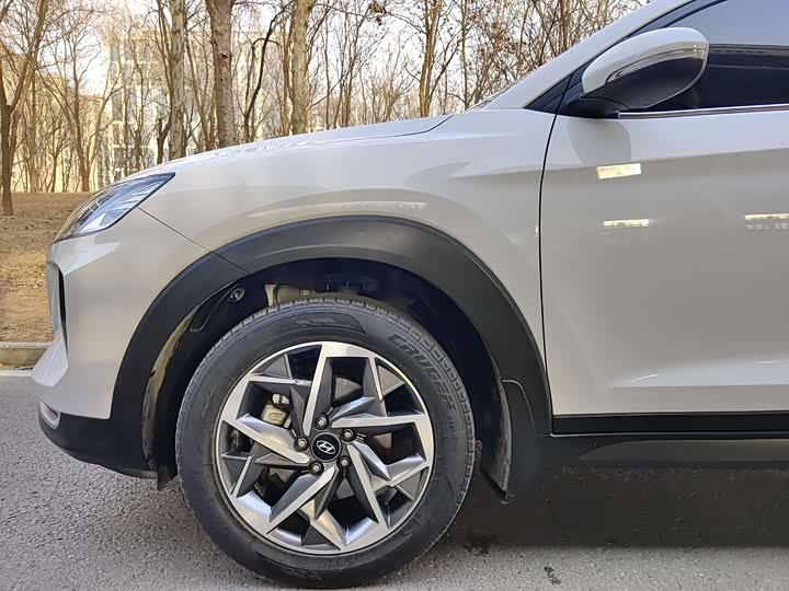 Фото 8 - Hyundai Tucson L