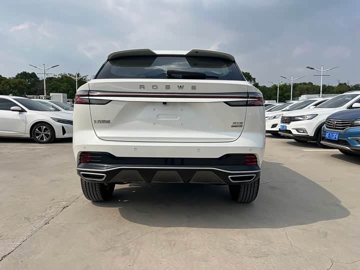 Фото 9 - Roewe RX5