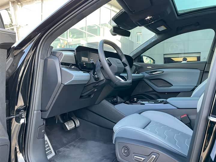 Фото 7 - Audi Q6L e-tron Sportback