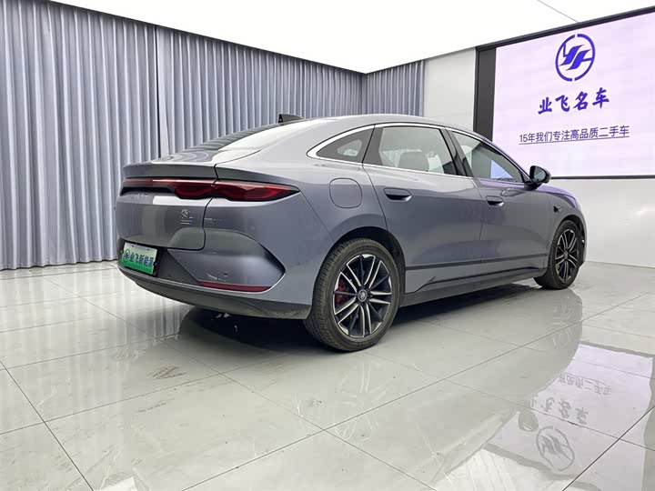 Фото 4 - BYD Qin L