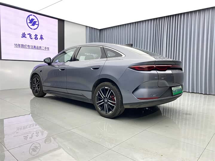 Фото 6 - BYD Qin L