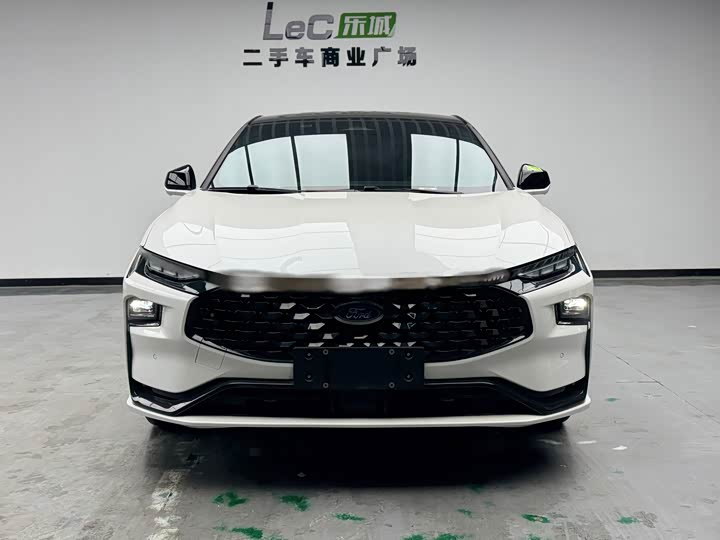 Фото 2 - Ford Mondeo