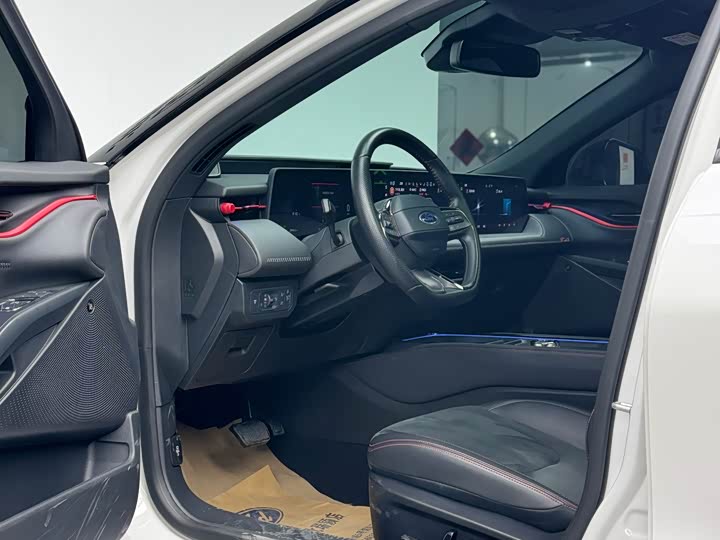 Фото 8 - Ford Mondeo