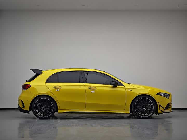 Фото 8 - Mercedes-Benz A-Class AMG