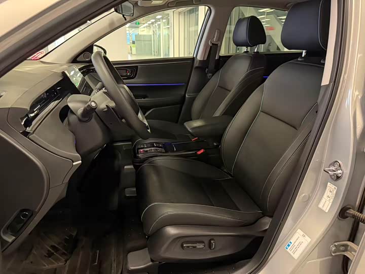 Фото 7 - Honda e:NP2