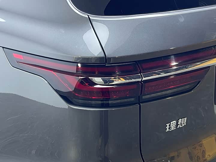 Фото 6 - LiXiang One