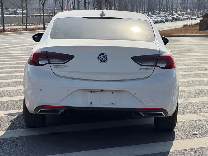 Фото 7 - Buick Regal