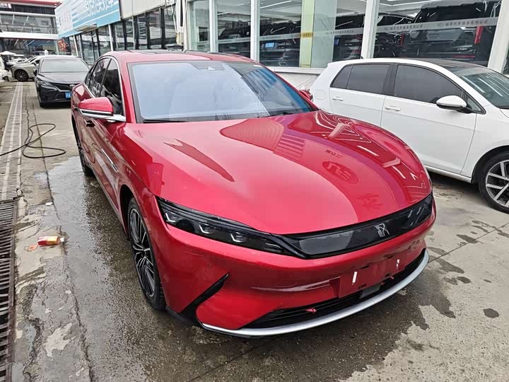 Фото 3 - BYD Han