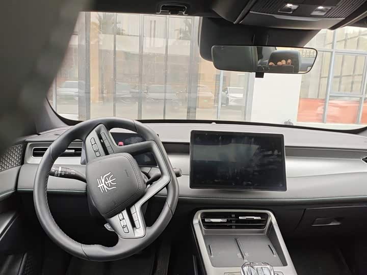 Фото 3 - BYD Qin Plus