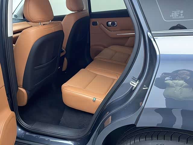 Фото 4 - Leapmotor C10