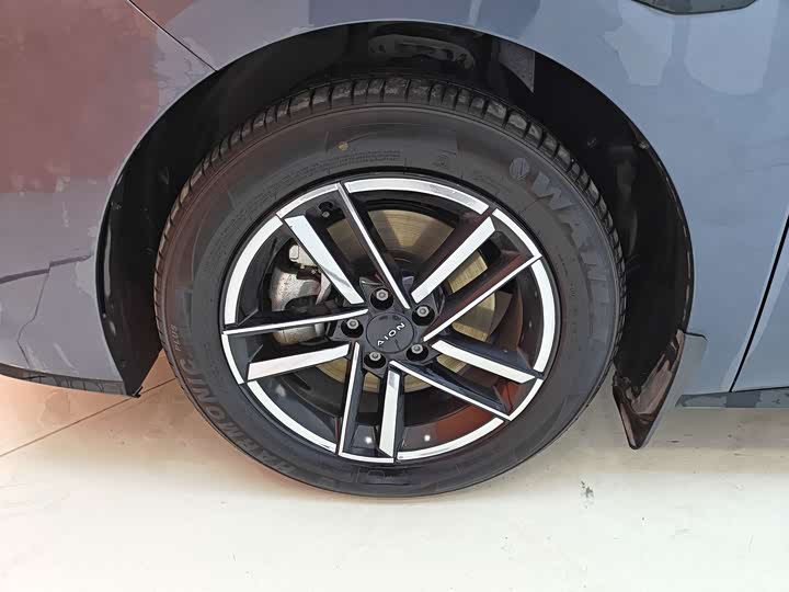 Фото 9 - GAC Aion RT