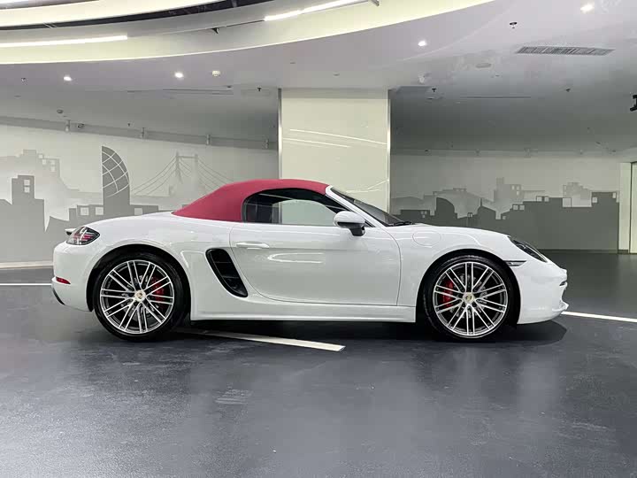 Фото 5 - Porsche 718